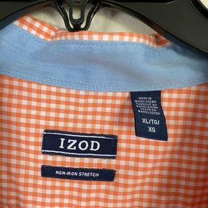 Izod Men’s Button down shirt